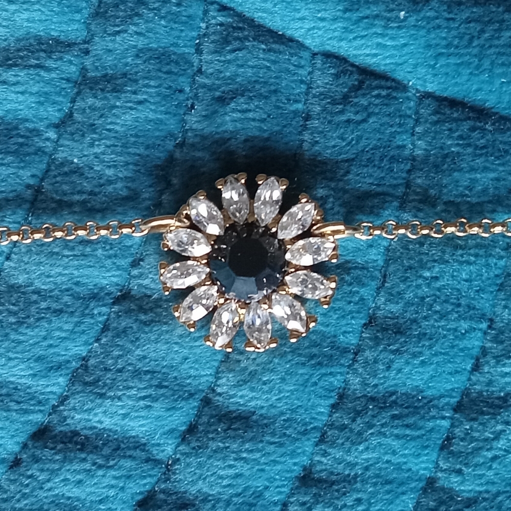 Kate Spade New York Black & White Crystal Gold Tone Pendant Necklace - Picture 2 of 9